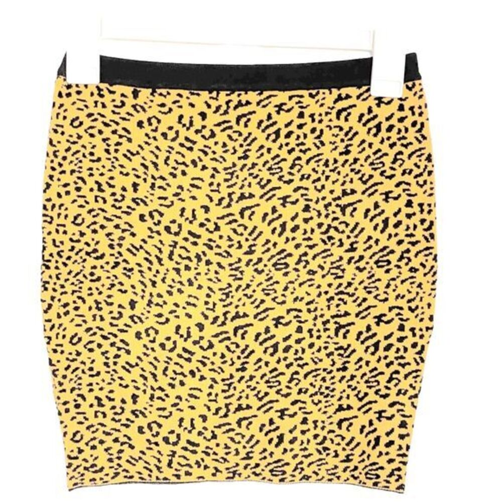 Hera Collection Womens Sweater Skirt Small Animal Print Cheetah Mob wife Western